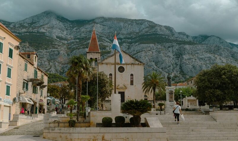 Makarska revitaliza su casco antiguo con incentivos comerciales
