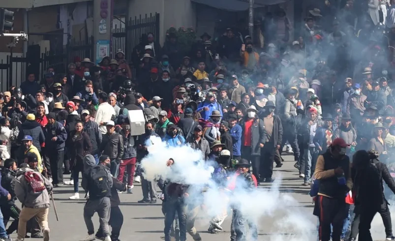 Crece la tensión en Bolivia, las protestas piden la dimisión del Gobierno