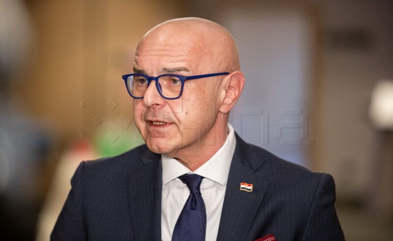 Ministro croata: el trabajo no declarado es inaceptable