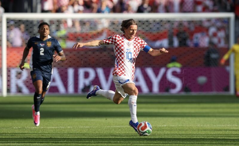 Croacia derrotó a Panamá por 1-0
