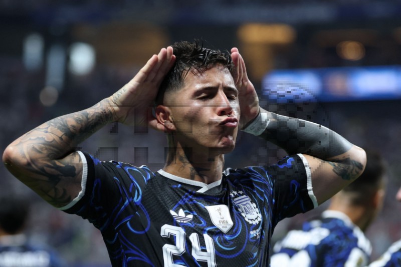 Los argentinos reclaman las Malvinas tras la victoria futbolística ante Inglaterra