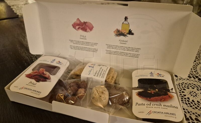 Croatia Airlines busca atraer a los pasajeros con una merienda dálmata