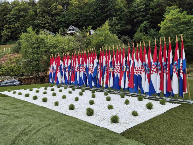 Croacia entierra a 500 víctimas de las ejecuciones cometidas por los partisanos yugoslavos